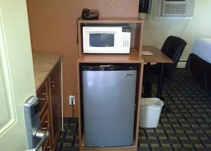 Economy Inn Tonawanda