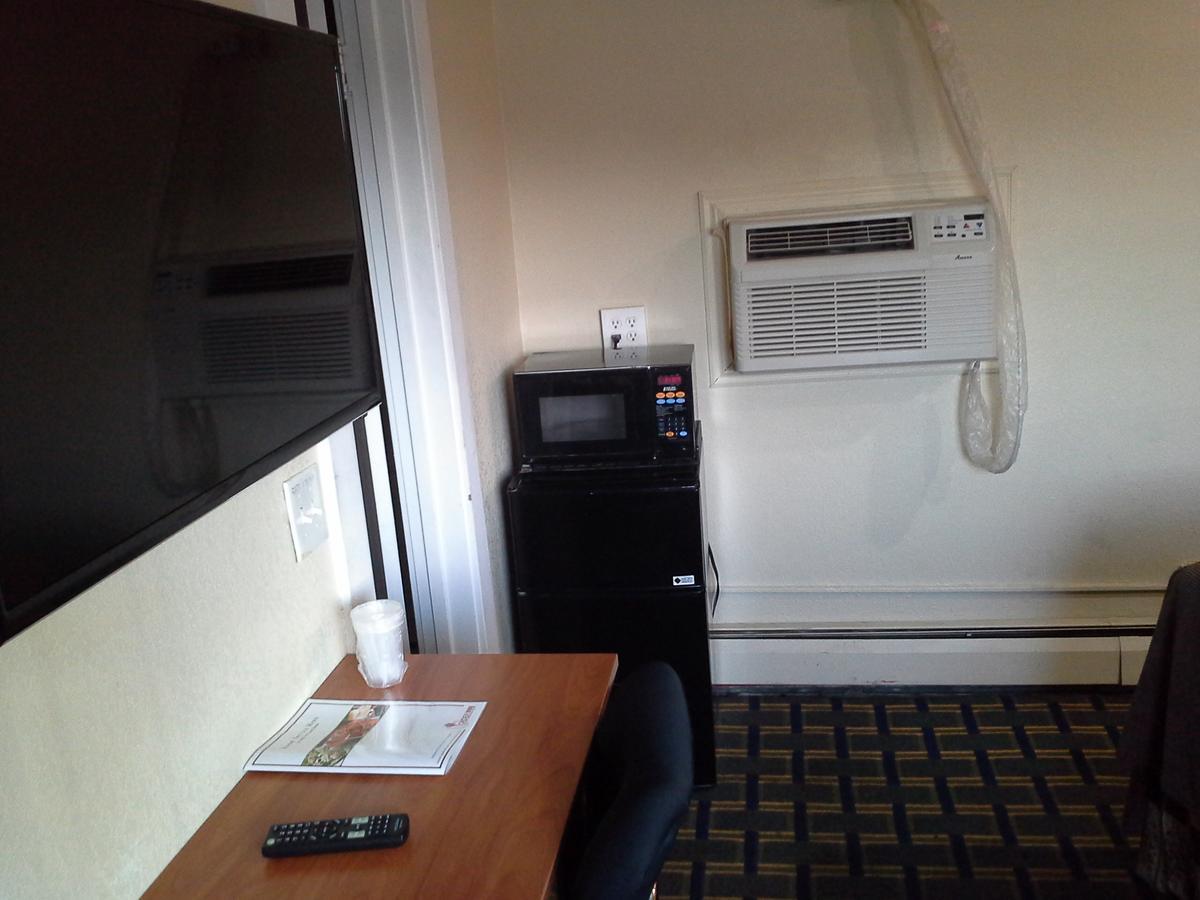 Economy Motel